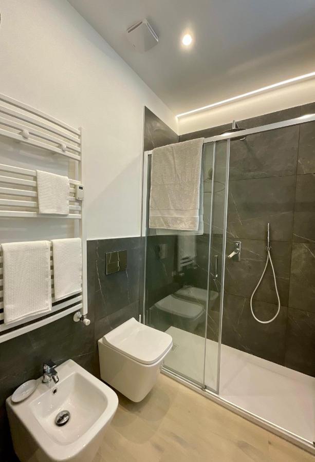 Apartment Suite - Charlize - In The Heart Of Milano Exterior foto